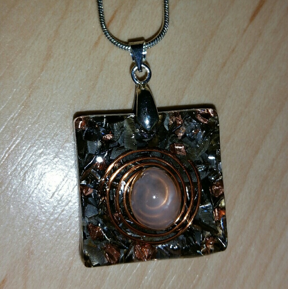 Orgone Pendant Necklace with Rose Quartz