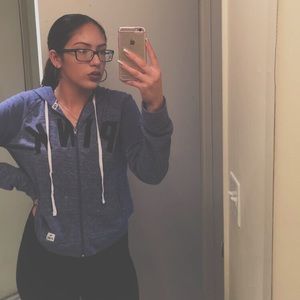 Meet your Posher, Jocelyn