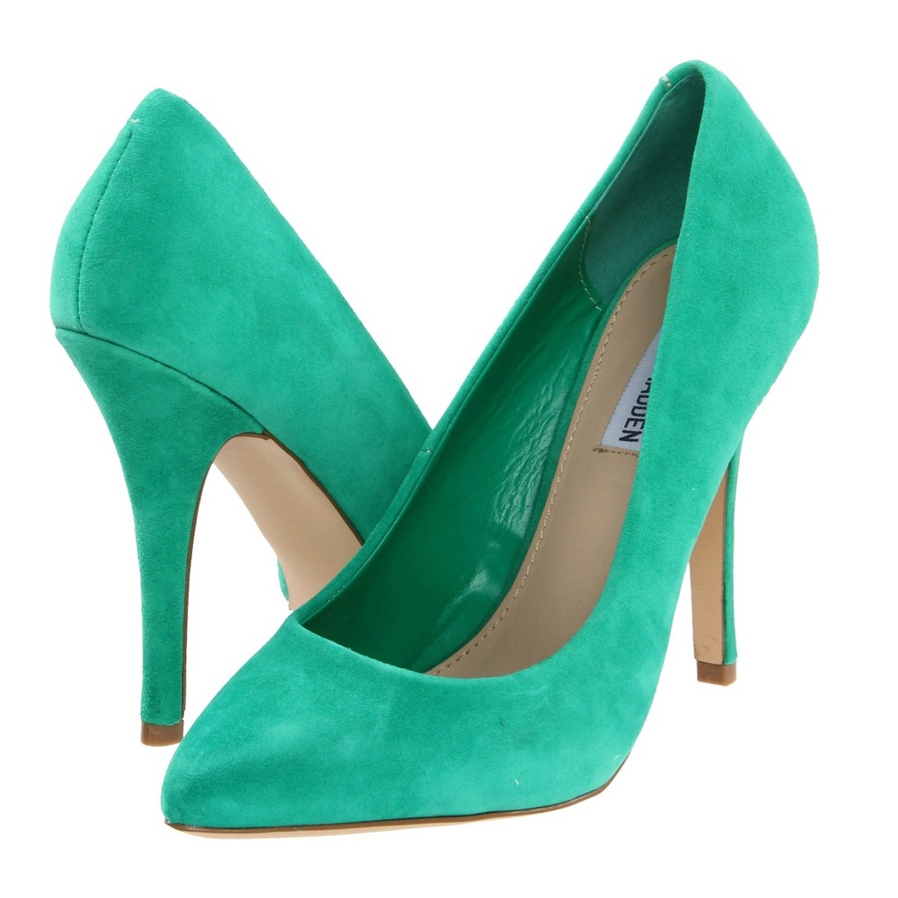 Steve Madden Teal Suede Pumps