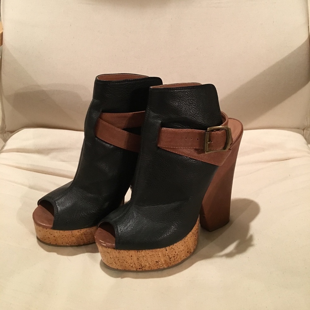 Jomax Peep-toe Sandal Wedge