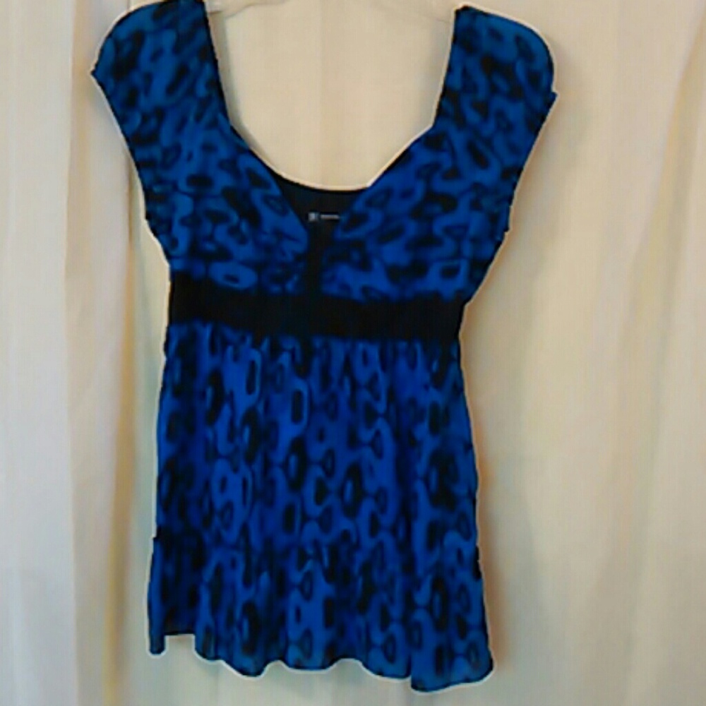 INC sexy and feminine ruffles
