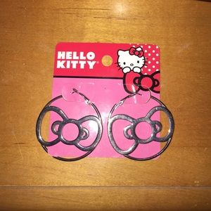 Hello Kitty Hoops