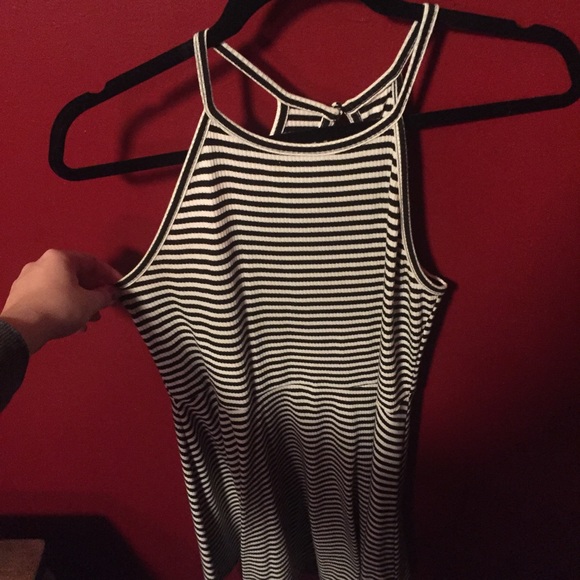 H&M black and white striped dress - Picture 2 of 3