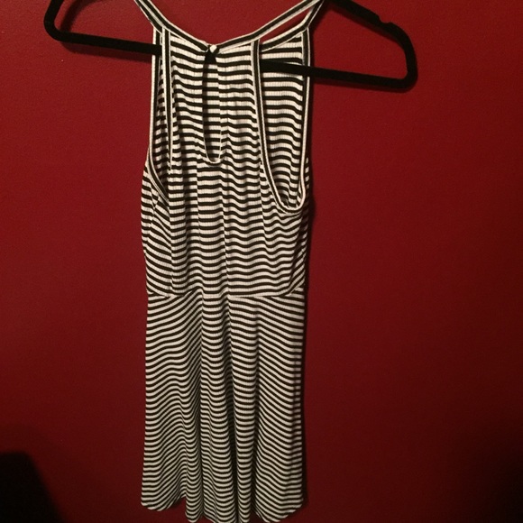H&M black and white striped dress - Picture 3 of 3