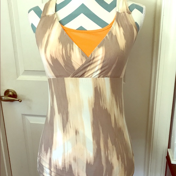 SOLD· Lucy activewear marbled tank top - Picture 1 of 5