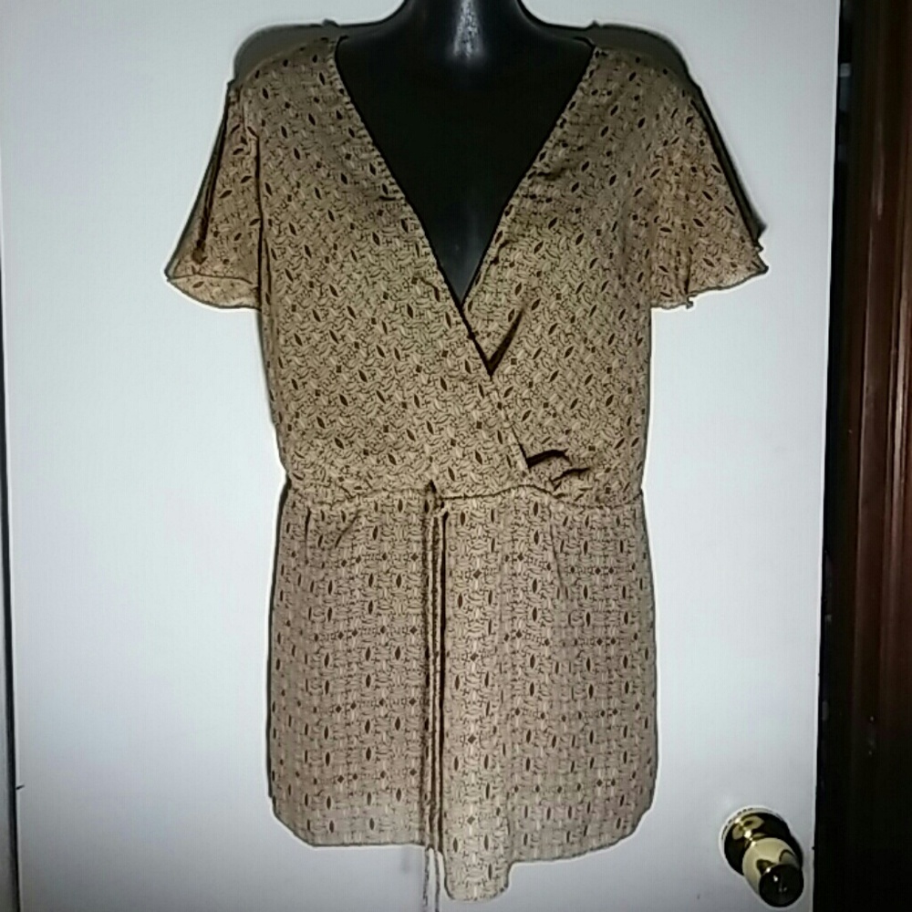 Lane Bryant V neck Empress Cut Blouse