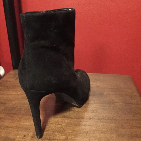Heeled booties - Picture 4 of 4