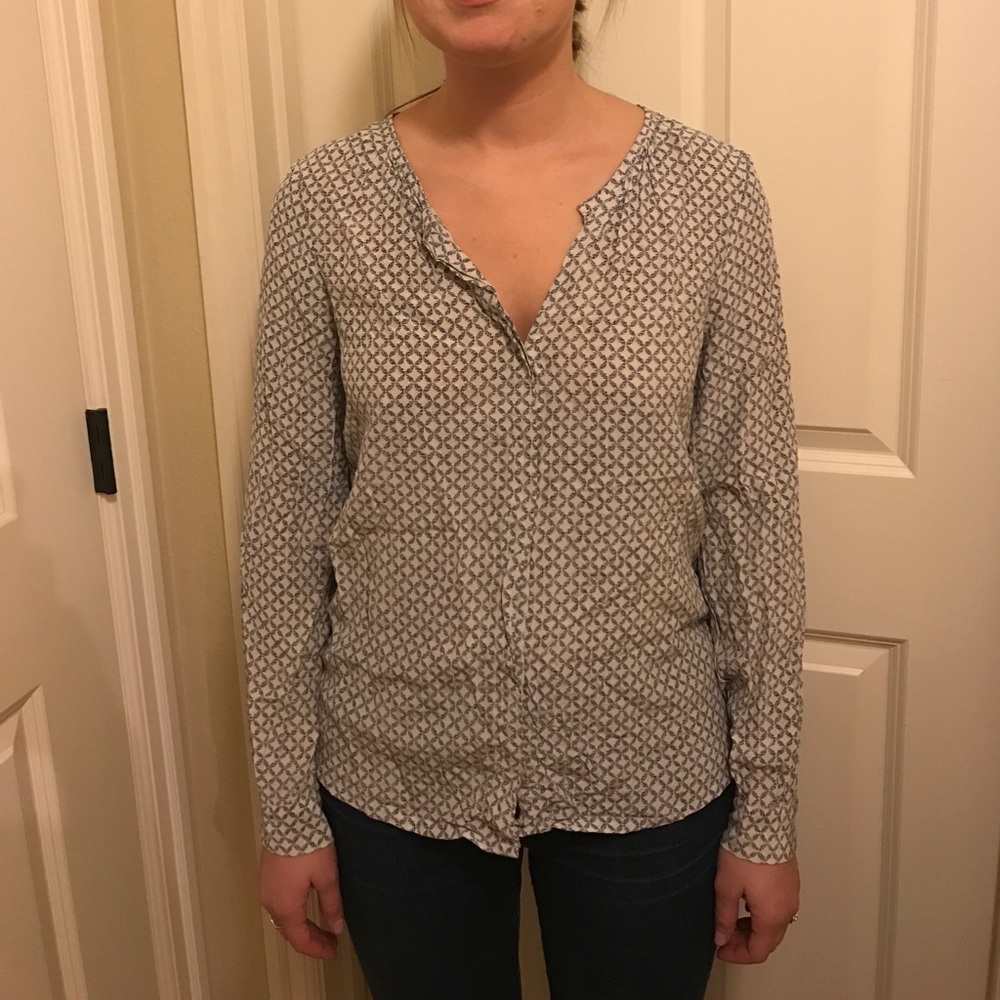Joie button Up