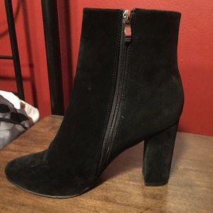 High heeled booties