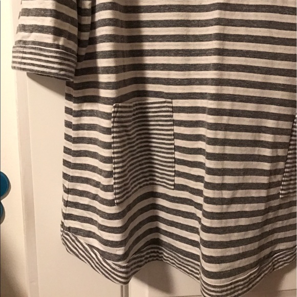 Anthropologie tunic - Picture 3 of 3