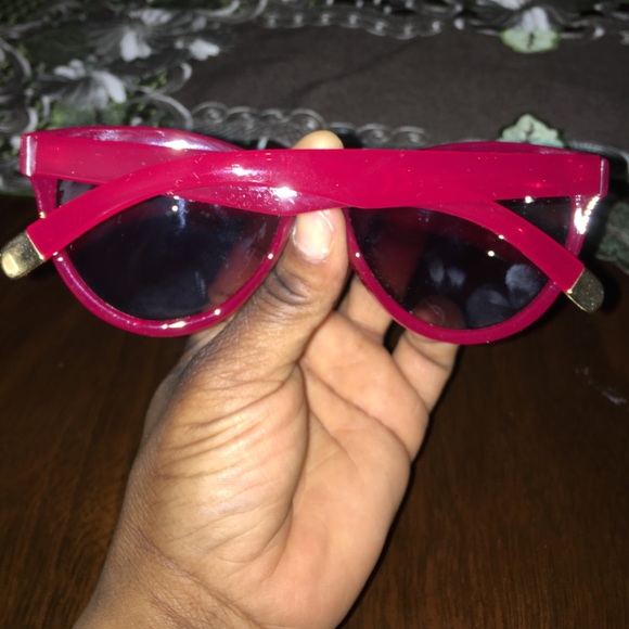 SOLD🚫 - Picture 3 of 3