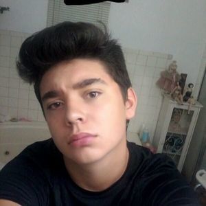 Meet your Posher, Connor