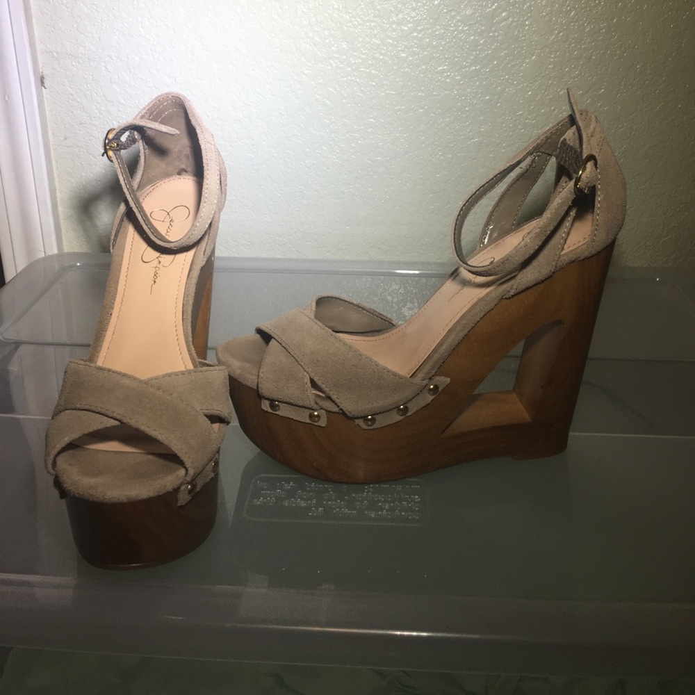 Jessica Simpson "Nikki"