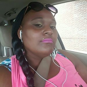 Meet your Posher, Tuesday