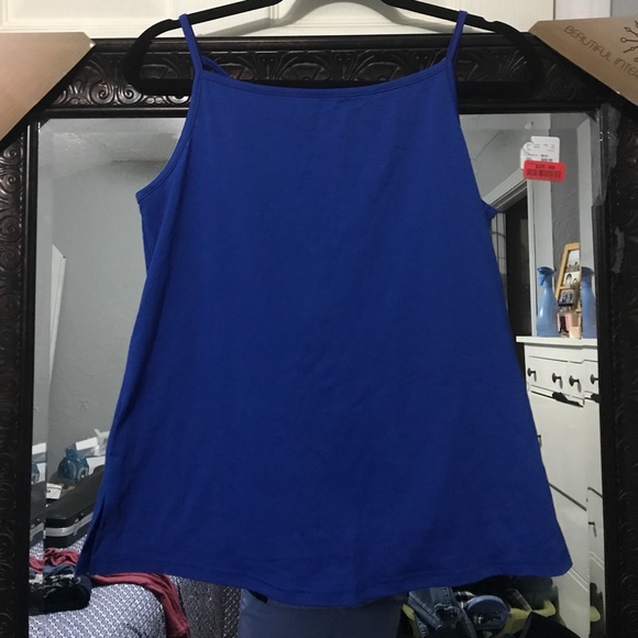 Cross cross tank - Picture 2 of 2