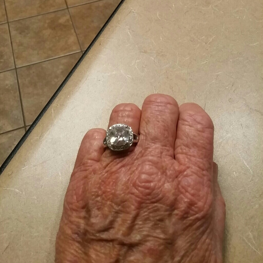 Silver cubic zirconia ring