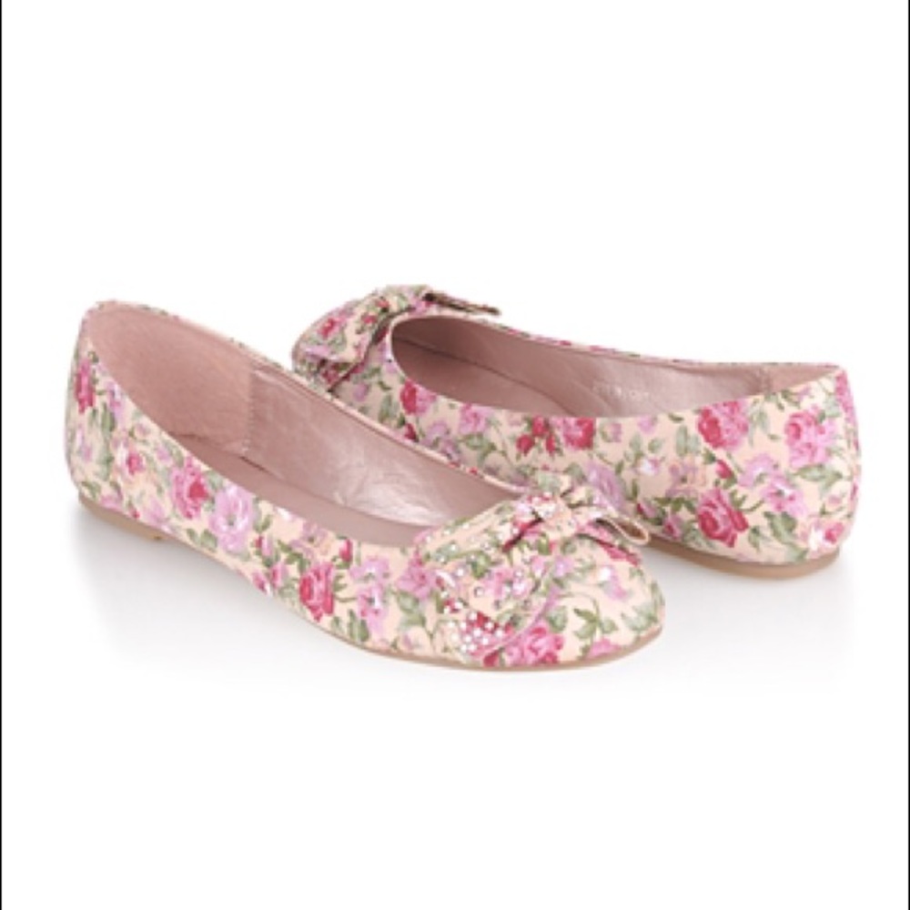 Forever 21 Floral Flats