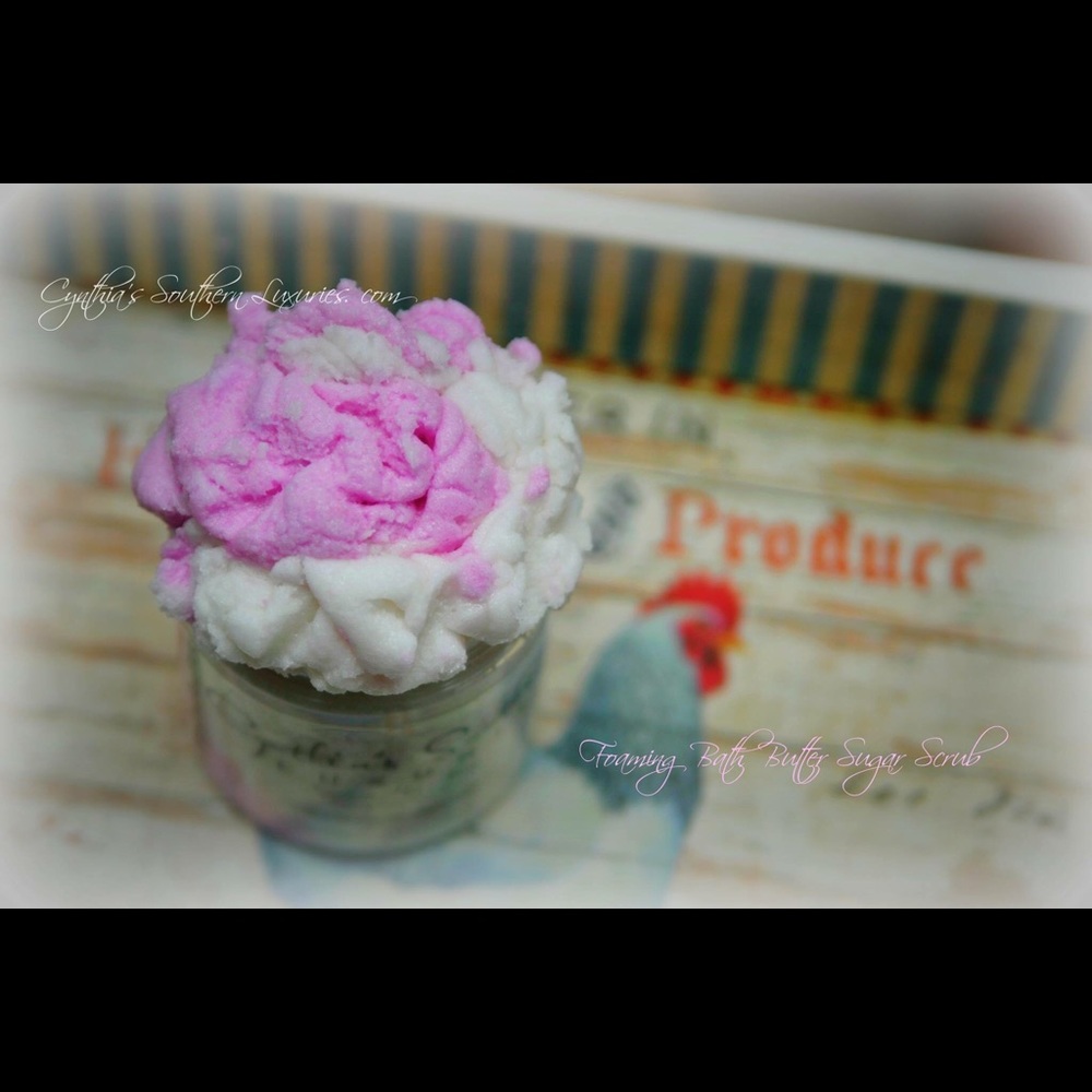 Southern Hot Mess Foaming Butter Sugar scrub