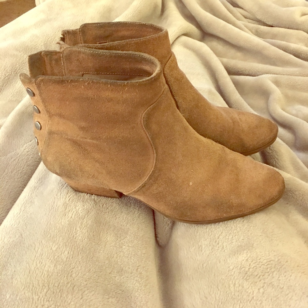 Vince Camuto booties