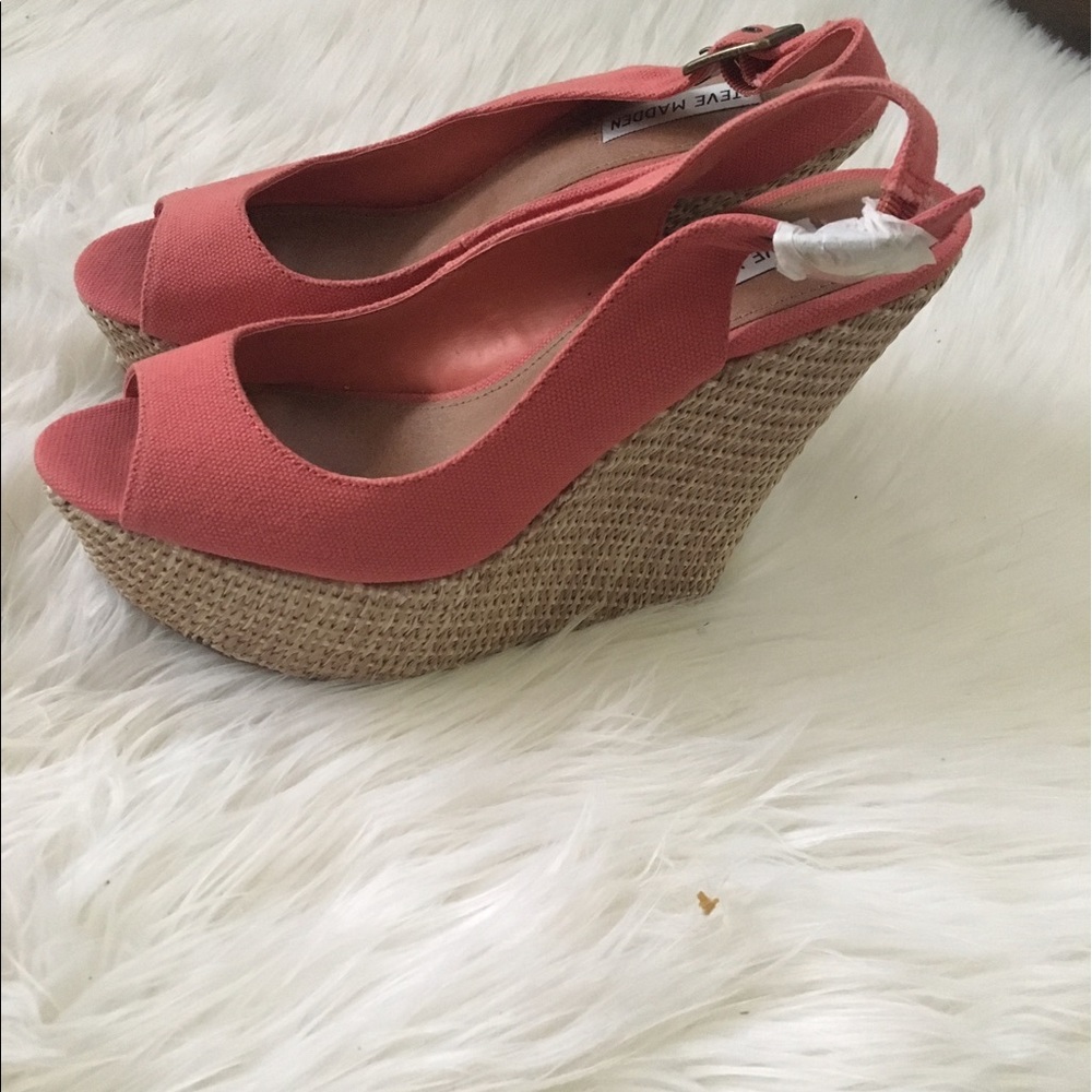Steve Madden Wedges