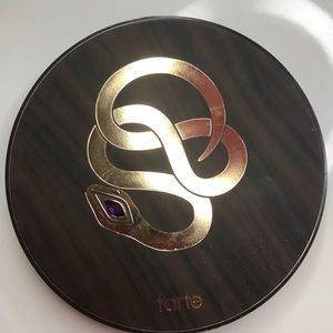 Tarte Rain Forest after dark palette