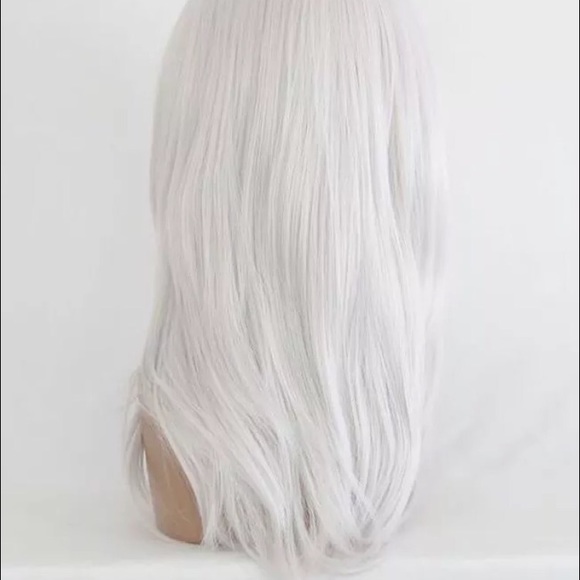 New Vampire White Silver Platinum Halloween Wig - Picture 3 of 4