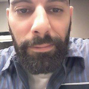 Meet your Posher, Eli