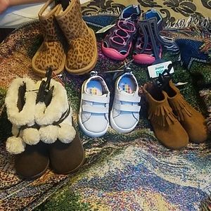 kids shoes/boots suzes range from 3 - 5