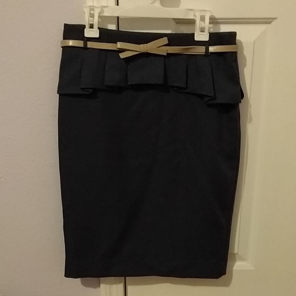 The Limited Charcoal Belted Pencil Skirt Size 0