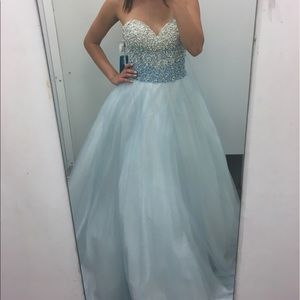 Prom dress