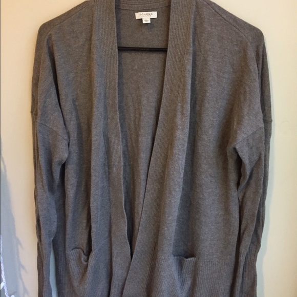 Sweater - Picture 1 of 3
