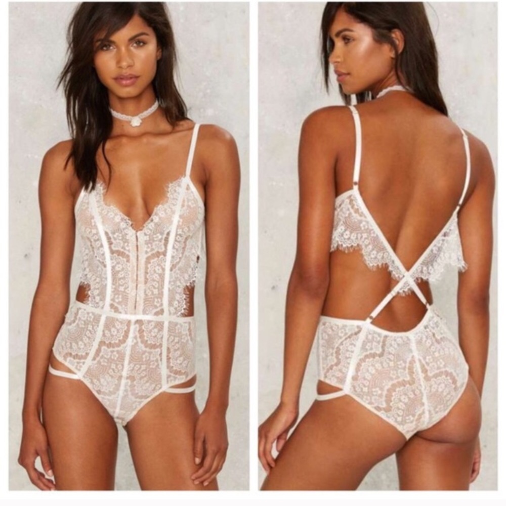 White lace bodysuit