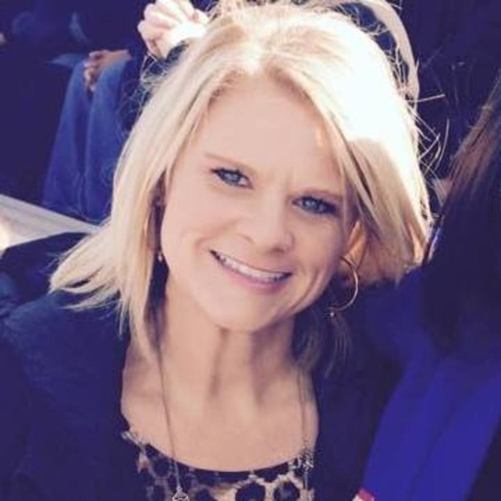 Meet your Posher, Kelli