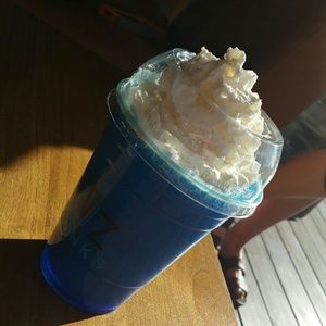 Meet your Posher, Jessi