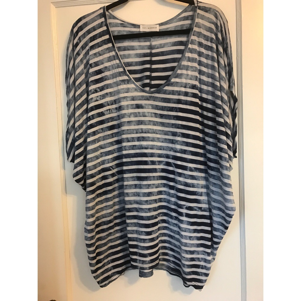 EUC - ENTI BOUTIQUE BLOUSE