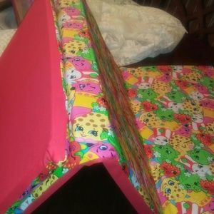 Kindermat Cover Shopkins ????