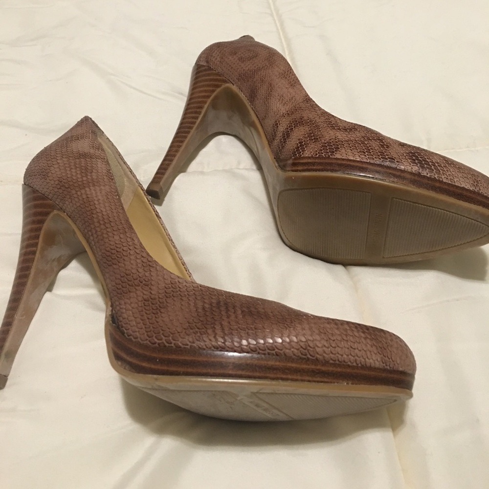 Nine West pumps