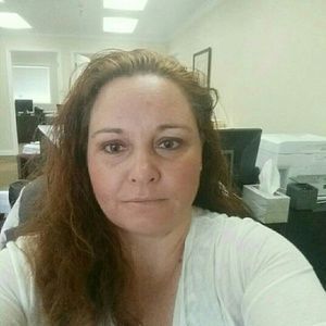 Meet your Posher, Tina