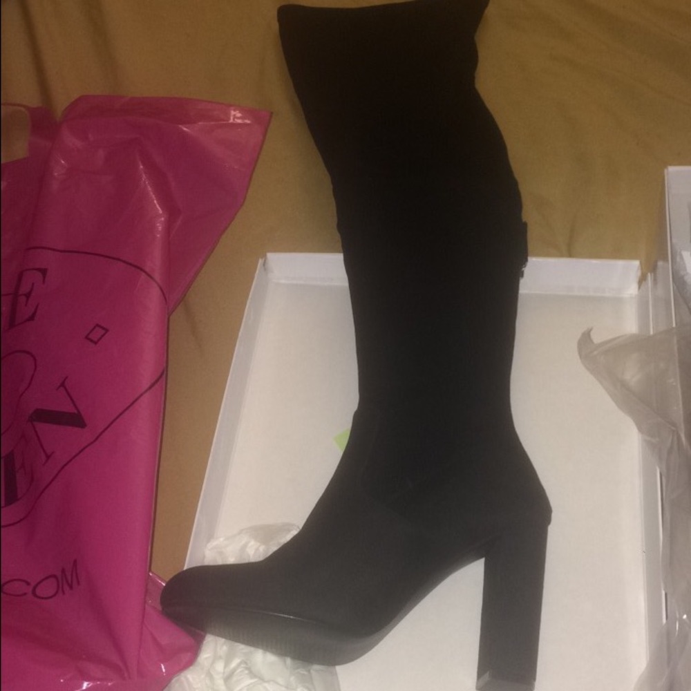 Thigh high high heel  Steve Madden boots