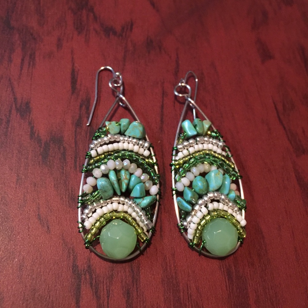 Beautiful boho whimsical earrings-green earth tone - Picture 3 of 3