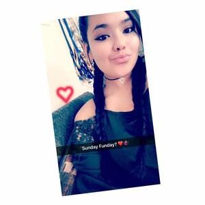 Meet your Posher, Eva