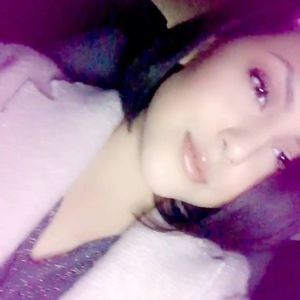 Meet your Posher, Aline