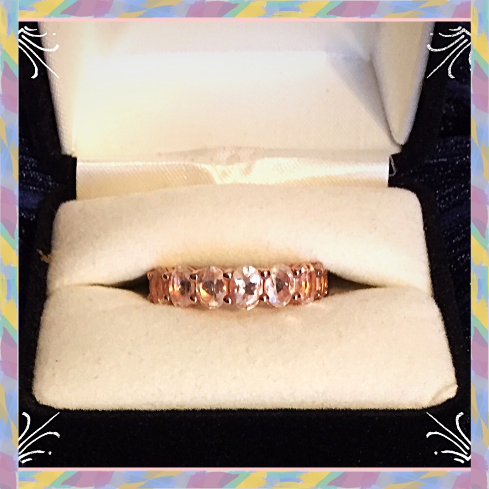 JTV 2.7ctw morganite eternity ring