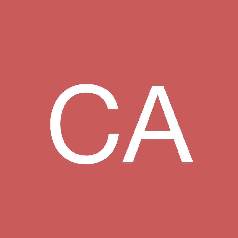 Meet your Posher, Carolina