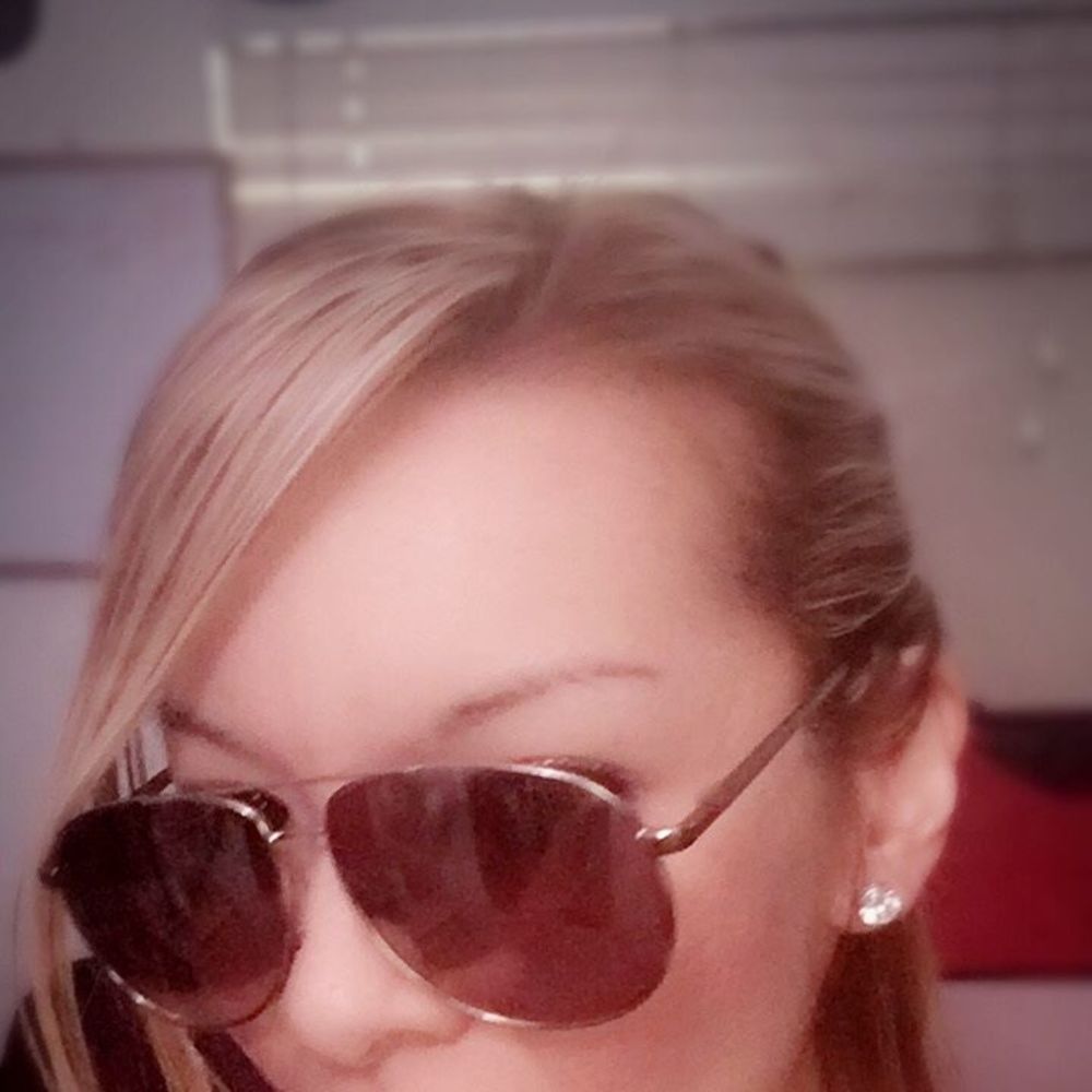 Meet your Posher, Janet