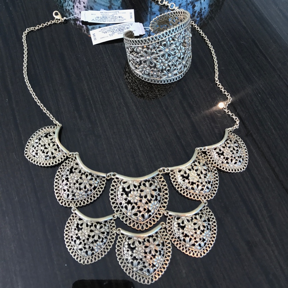 Massive boho gold Necklace and bracelet New