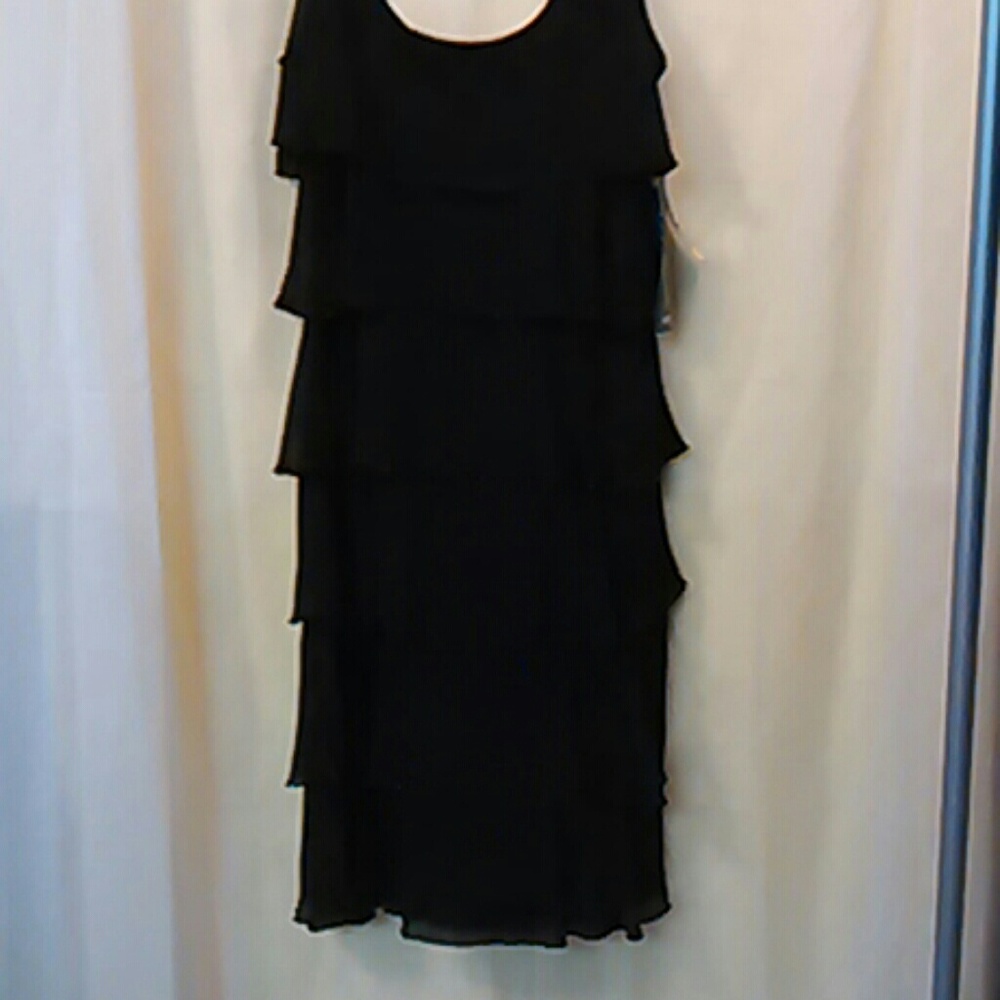 Patra Silk ruffles edged with glass beads