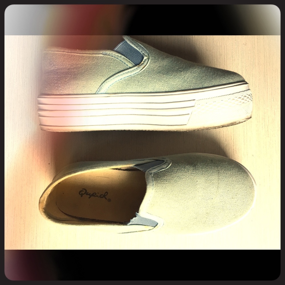 Qupid platform canvas sneakers