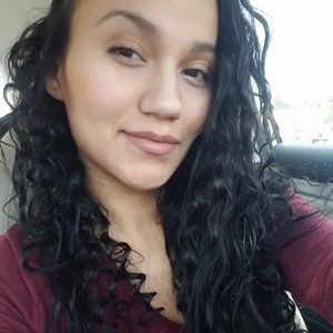 Meet your Posher, Veronica