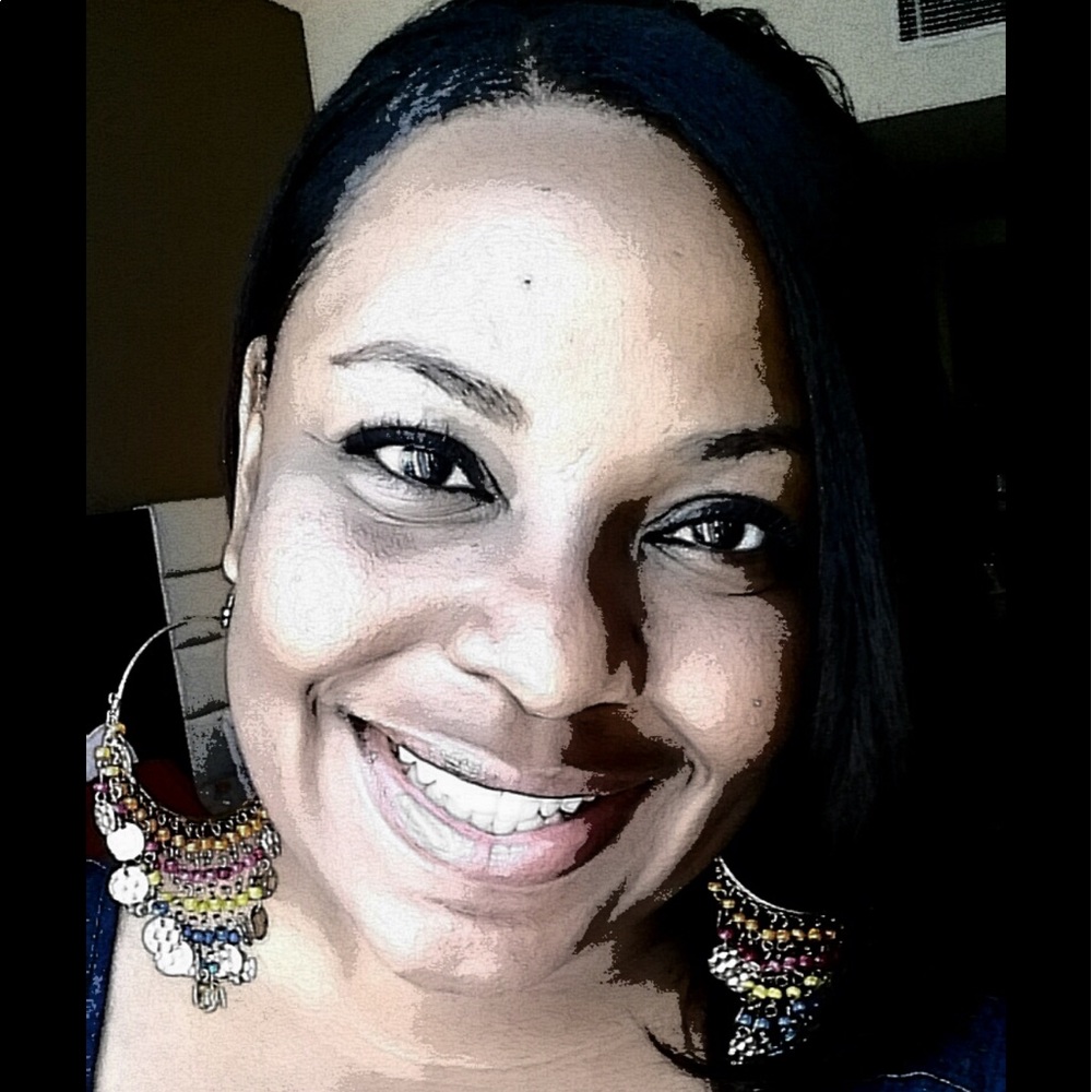 Meet your Posher, Kisha